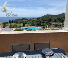 France Provence-Alpes-Côte d'Azur Saint-Raphaël vacation rental compare prices direct by owner 36510056