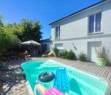 France Aquitaine-Limousin-Poitou-Charentes Saint-Médard-en-Jalles vacation rental compare prices direct by owner 10141909