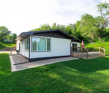United States South Dakota Yankton vacation rental compare prices direct by owner 11584066