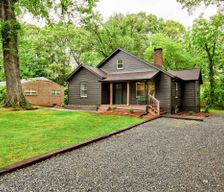 United States North Carolina Winston-Salem vacation rental compare prices direct by owner 11416642