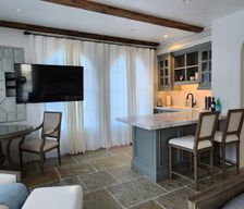 United States California Woodside vacation rental compare prices direct by owner 34434764