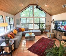 United States Texas Austin vacation rental compare prices direct by owner 4884773