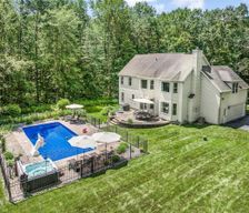 United States New York Saratoga Springs vacation rental compare prices direct by owner 11660014