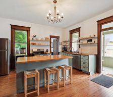 United States Iowa Pella vacation rental compare prices direct by owner 23691036