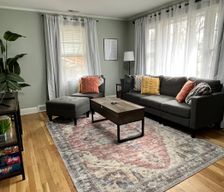 United States North Carolina Winston-Salem vacation rental compare prices direct by owner 23663964