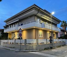 Italy Abruzzo Martinsicuro vacation rental compare prices direct by owner 8721303