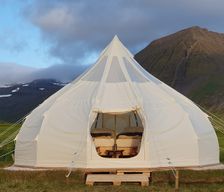 Iceland Ísafjarðarbær Flateyri vacation rental compare prices direct by owner 32932299