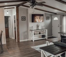 United States New York Pulaski vacation rental compare prices direct by owner 33530090