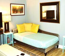 United States North Dakota Grand Forks vacation rental compare prices direct by owner 33591588