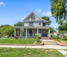 United States Iowa Cedar Falls vacation rental compare prices direct by owner 32759841