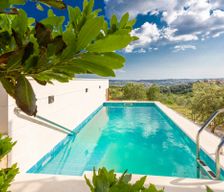 Croatia Splitsko-dalmatinska županija Klis vacation rental compare prices direct by owner 4568399