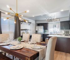 United States California Santa Clarita vacation rental compare prices direct by owner 34922791