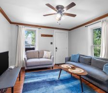 United States Iowa Cedar Falls vacation rental compare prices direct by owner 32771053