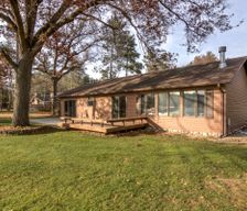 United States Wisconsin Eau Claire vacation rental compare prices direct by owner 2575679