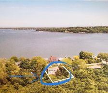 United States New York Greenport vacation rental compare prices direct by owner 32926674