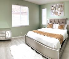 United States California Sacramento vacation rental compare prices direct by owner 32413864