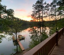 United States Georgia Gainesville vacation rental compare prices direct by owner 392008