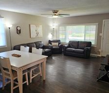 United States Illinois Champaign vacation rental compare prices direct by owner 33544622