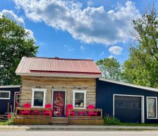 Canada Ontario Tweed vacation rental compare prices direct by owner 35618705