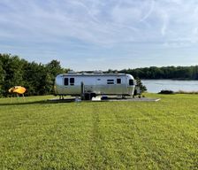 United States Virginia Mineral vacation rental compare prices direct by owner 35743024