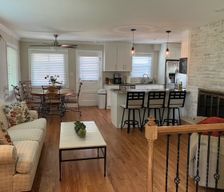 United States Kentucky Louisville vacation rental compare prices direct by owner 27279013