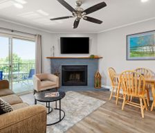 United States Texas New Braunfels vacation rental compare prices direct by owner 33398000