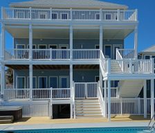 United States North Carolina Carolina Beach vacation rental compare prices direct by owner 2215470