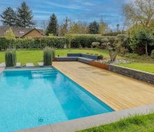 France Île-de-France Saint-Nom-la-Bretèche vacation rental compare prices direct by owner 33451391