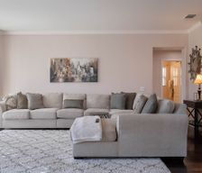 United States California Santa Clarita vacation rental compare prices direct by owner 36525348