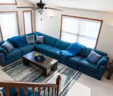 United States Iowa Windsor Heights vacation rental compare prices direct by owner 37832047