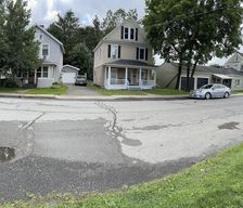 United States New York Oneonta vacation rental compare prices direct by owner 11399630