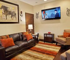 United States Arizona Goodyear vacation rental compare prices direct by owner 1898206