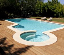 France Provence-Alpes-Côte d'Azur Le Thor vacation rental compare prices direct by owner 6649051
