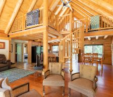 United States California Oakhurst vacation rental compare prices direct by owner 907987