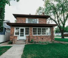 United States North Dakota Grand Forks vacation rental compare prices direct by owner 188971