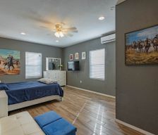 United States Texas Odessa vacation rental compare prices direct by owner 11408141