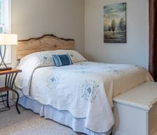 United States Ohio Hudson vacation rental compare prices direct by owner 958384