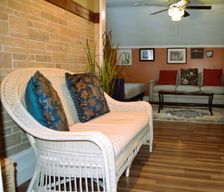United States North Dakota Grand Forks vacation rental compare prices direct by owner 13045654