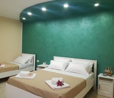 Italy Sicilia Campofelice di Roccella vacation rental compare prices direct by owner 4055264