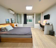 South Korea Yeonhui-dong Seoul vacation rental compare prices direct by owner 7947129