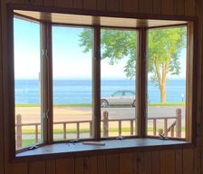 United States Wisconsin Algoma vacation rental compare prices direct by owner 2085596