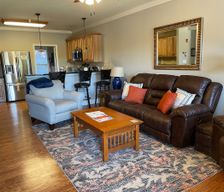 United States Alabama Auburn vacation rental compare prices direct by owner 2705195