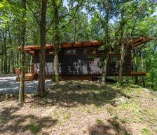 United States Arkansas Clarksville vacation rental compare prices direct by owner 26592714
