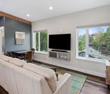 United States Oregon Bend vacation rental compare prices direct by owner 2851802