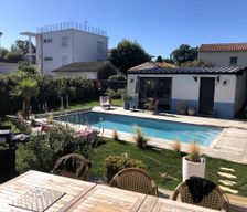 France Nouvelle-Aquitaine Royan vacation rental compare prices direct by owner 11985967