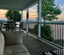 United States Vermont Newport vacation rental compare prices direct by owner 12160567