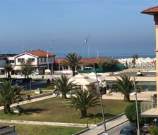 Italy Toscana Camaiore vacation rental compare prices direct by owner 10160297