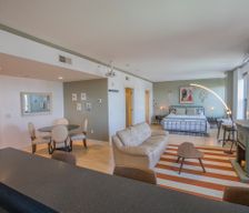 United States Iowa Des Moines vacation rental compare prices direct by owner 11517590