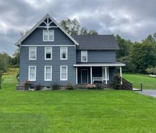 United States New York Oneonta vacation rental compare prices direct by owner 11454842