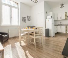 France Hauts-de-France Roncq vacation rental compare prices direct by owner 9711239